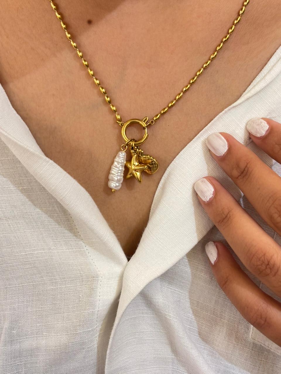 Pineapple star charm necklace