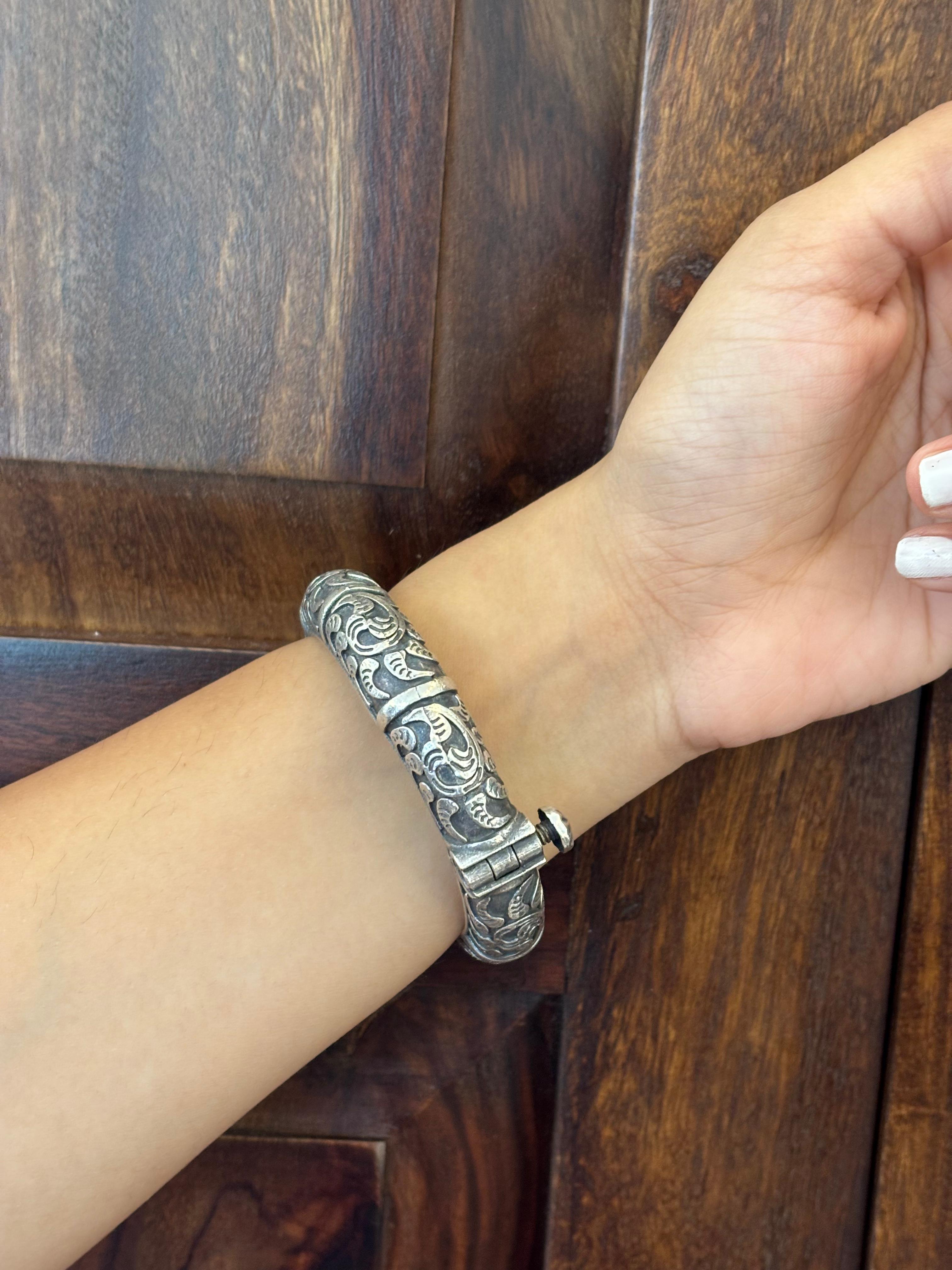 Shipkari antique kada