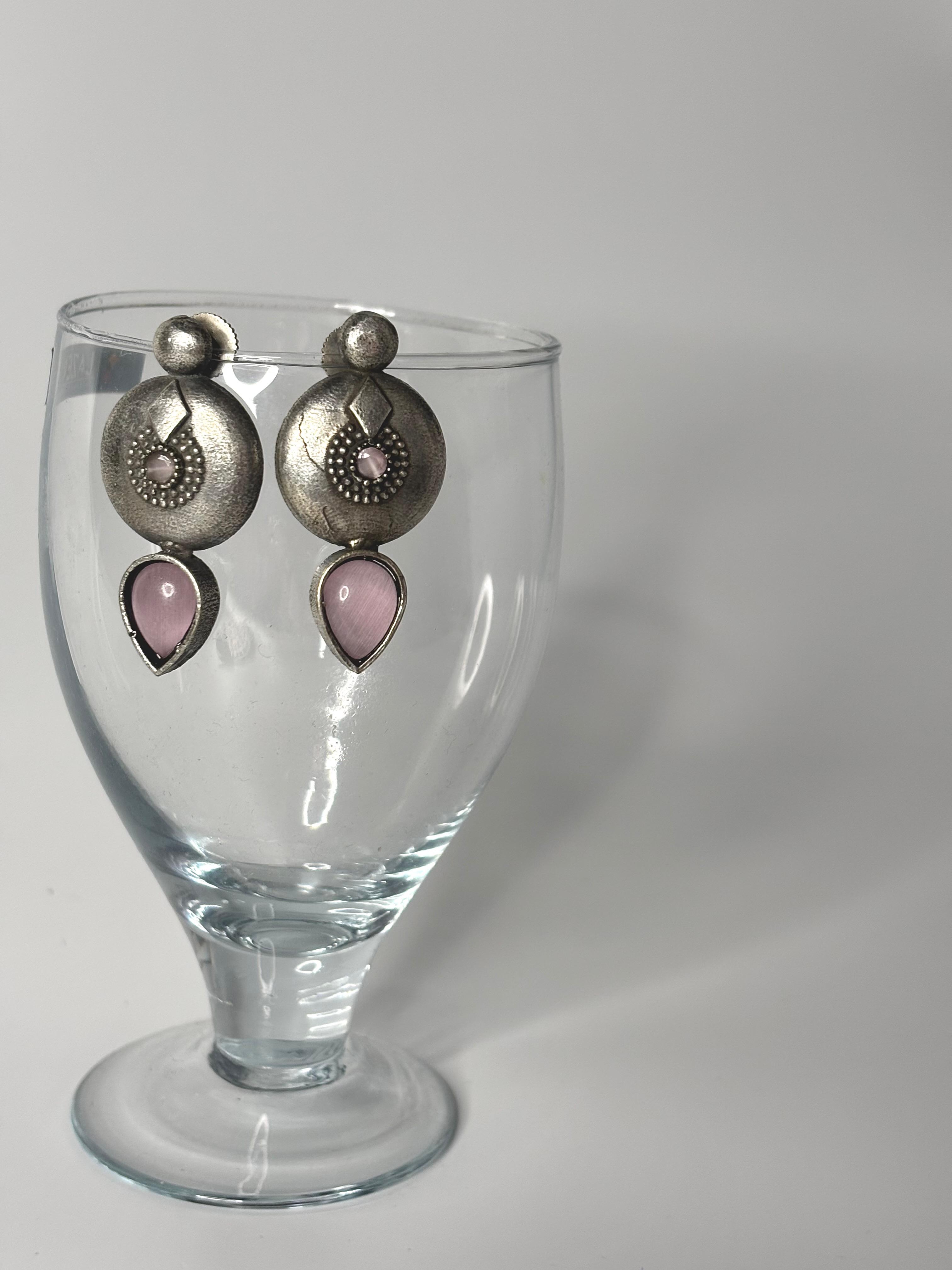 Antique monalisa stone earring