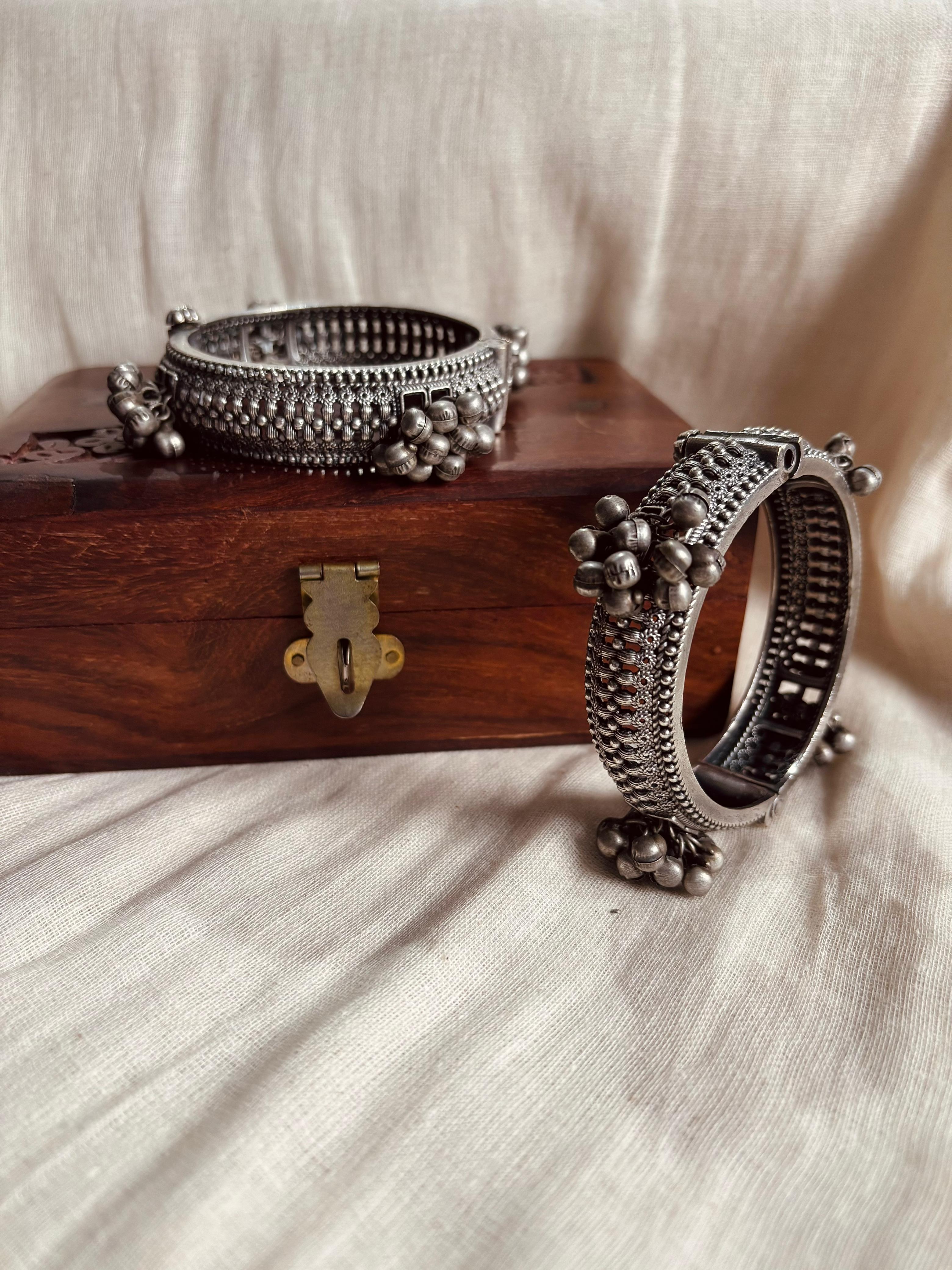 Ghoongroo rajwadi kada