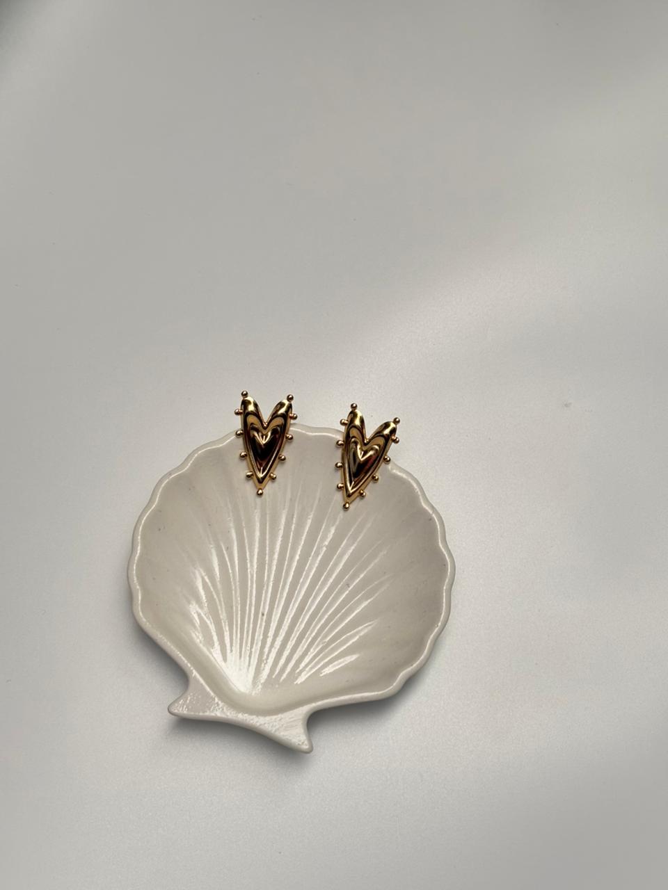 Heart tarnished earrings