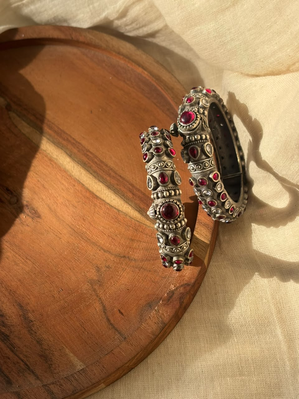 Meenakari bangle