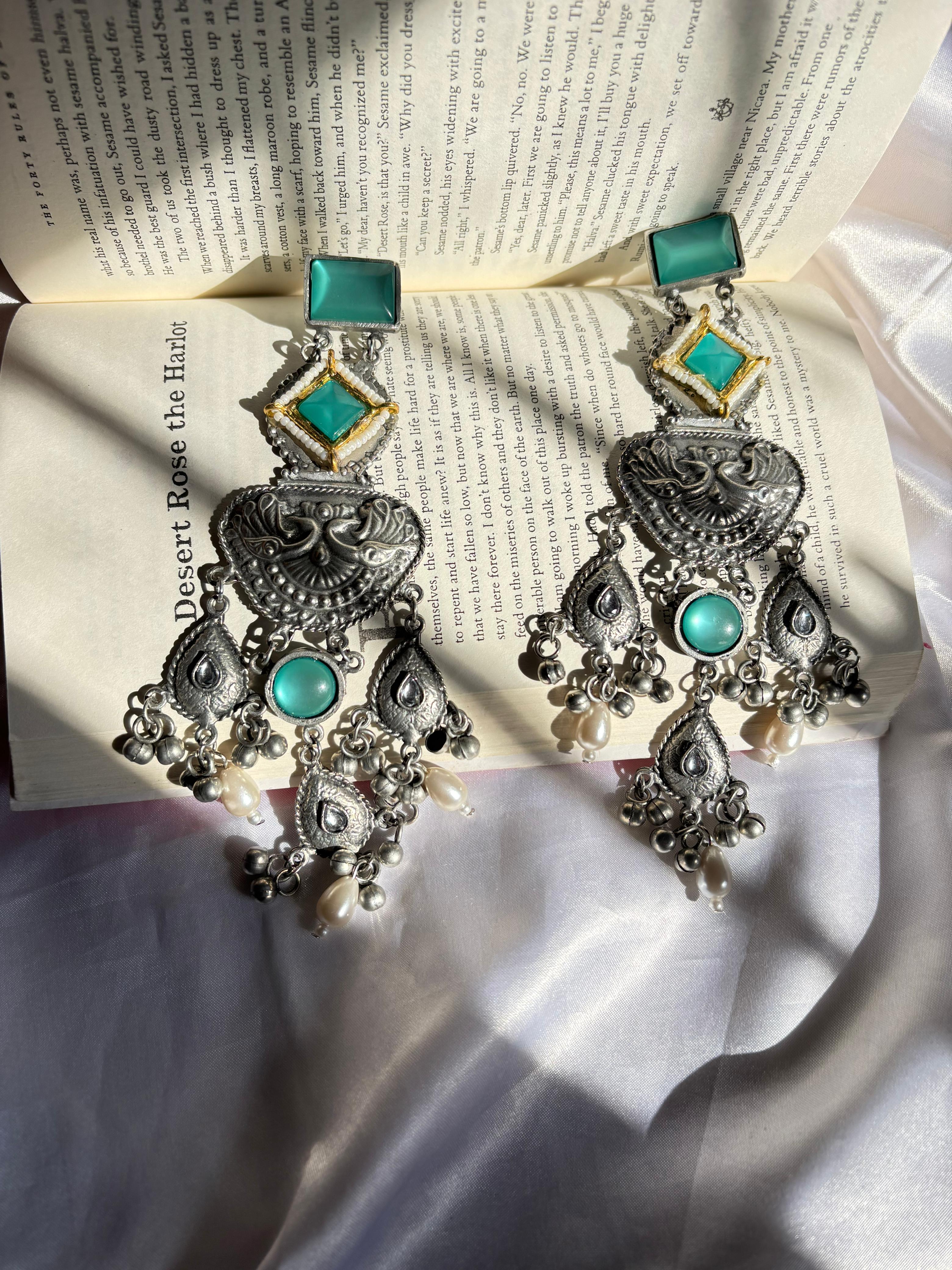 Sheesh chunky jhumkas