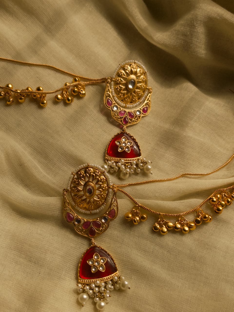 Reshma earchain jhumka