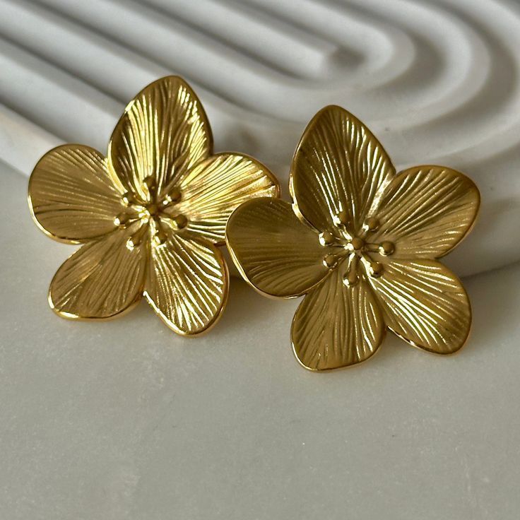 flower studs earring