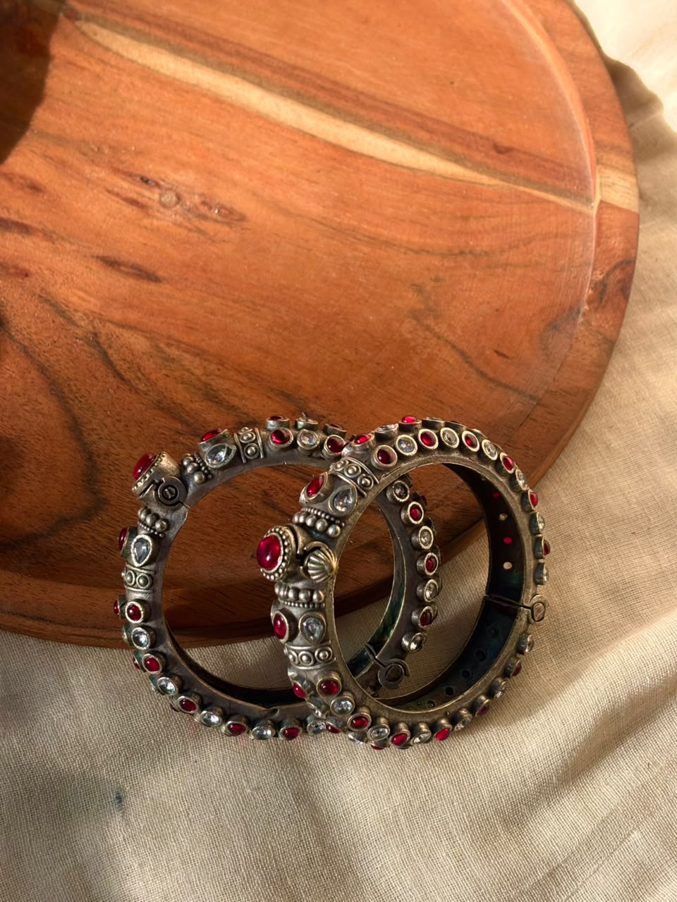 Meenakari bangle