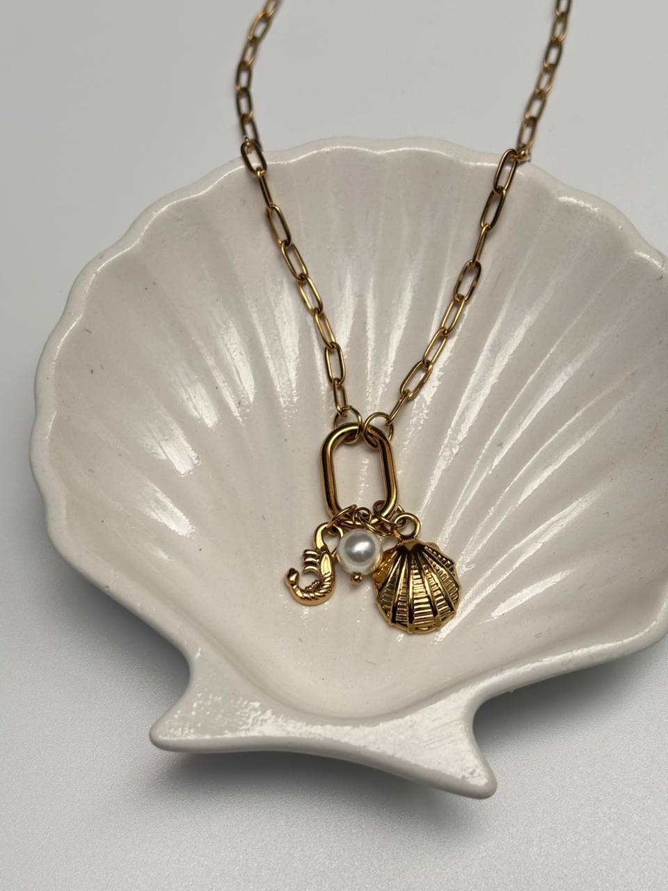Mermaid treasure necklace