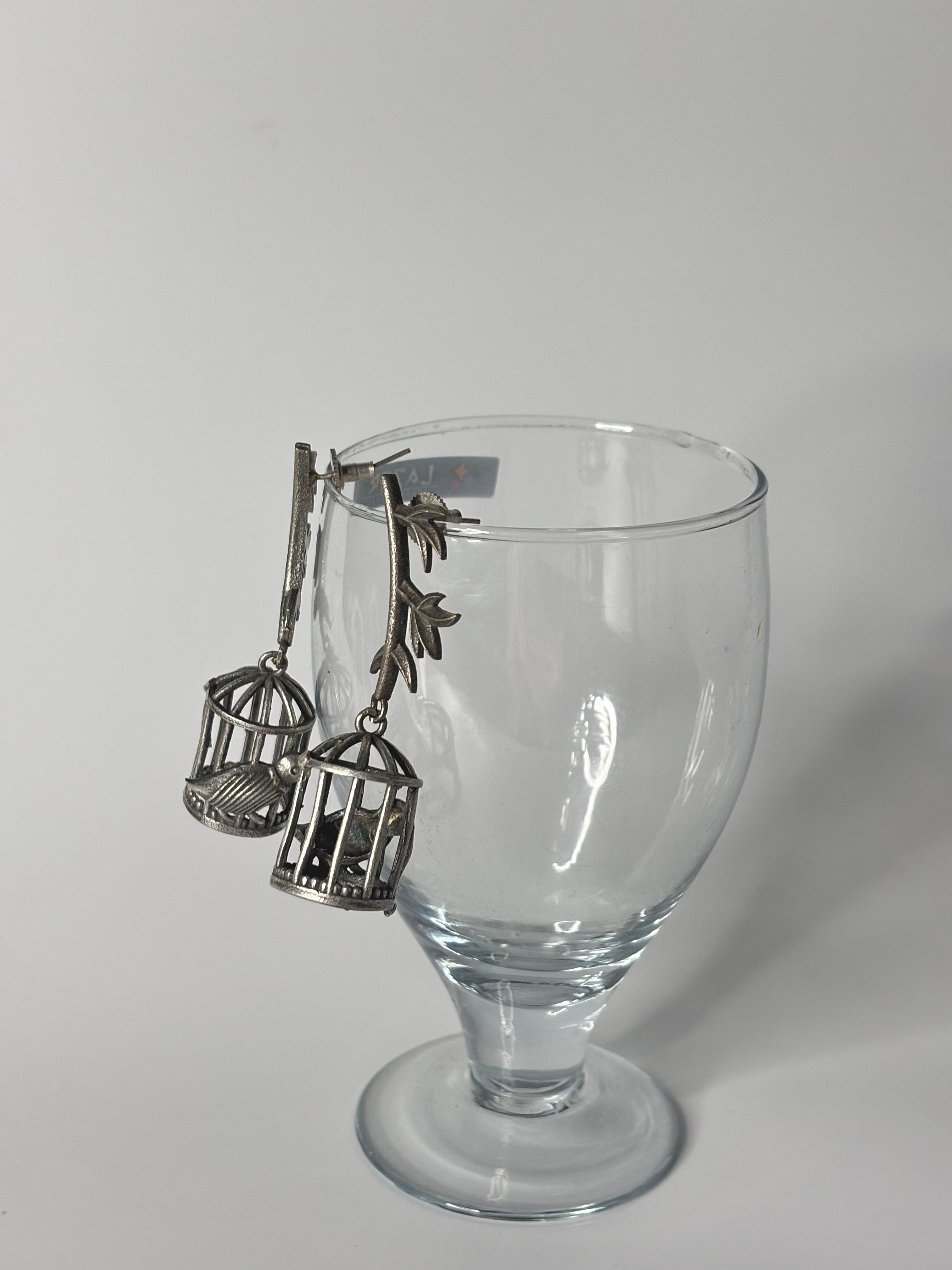Pinjara (cage) earring
