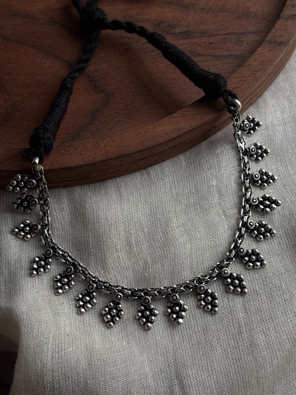 Phool patti choker